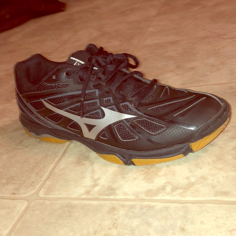 Mizuno Volleyball Shoes